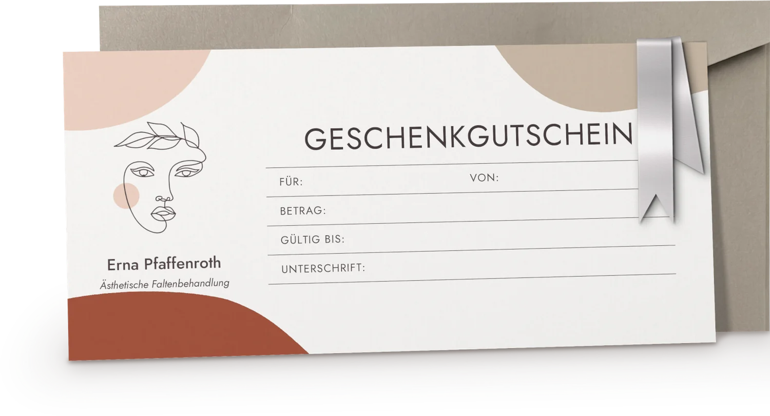 Geschenkgutschein von Erna Pfaffenroth im Umschlag mit Satinband